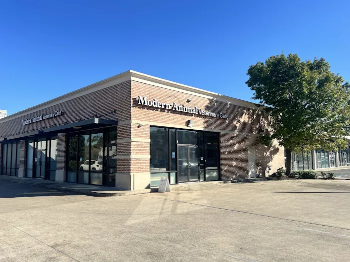 Modern Animal Veterinary Care 12