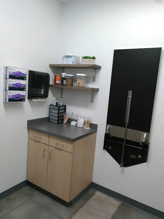 Thrive Pet Healthcare - Eldridge 12
