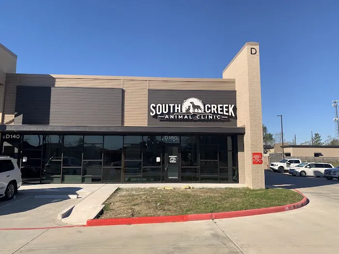 South Creek Animal Clinic 12