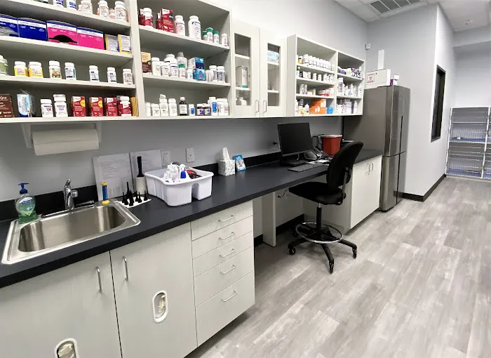 South Creek Animal Clinic 12