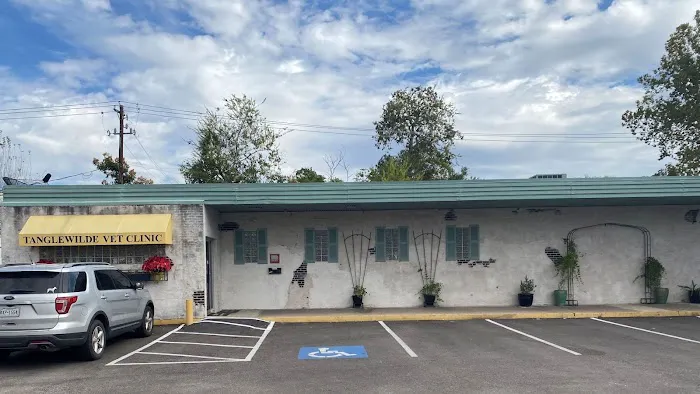 Tanglewilde Veterinary Clinic 12