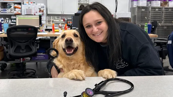 Animal Clinic of Woodruff 12