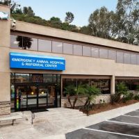 VCA Emergency Animal Hospital & Referral Ctr. ico
