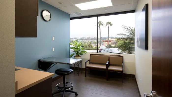 VCA Emergency Animal Hospital & Referral Ctr. 12