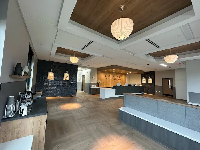 River West Animal Hospital 12