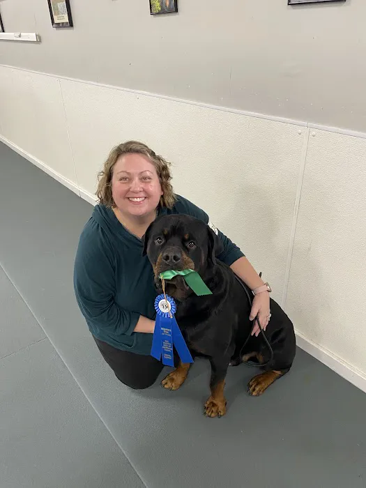 Rolyn Veterinarian 12