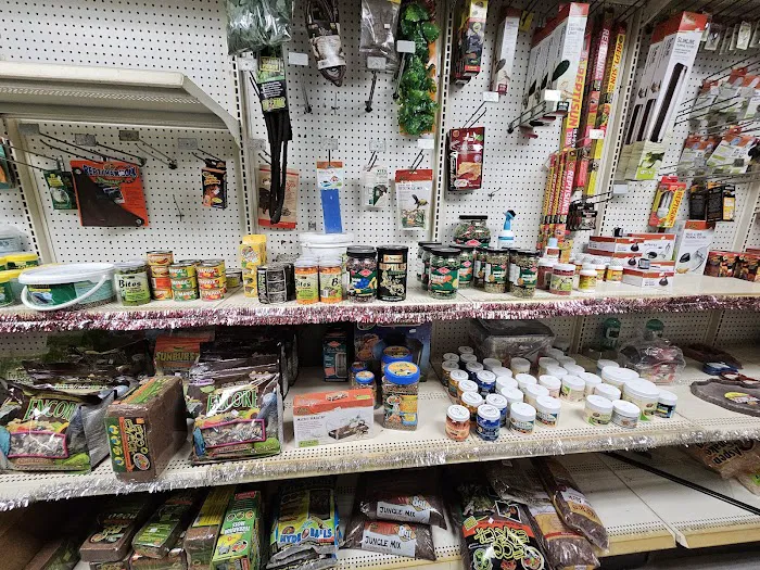 Pearce's Pet Place 12