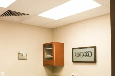 Homestead Veterinary Hospital: Dr. Mark Cassells