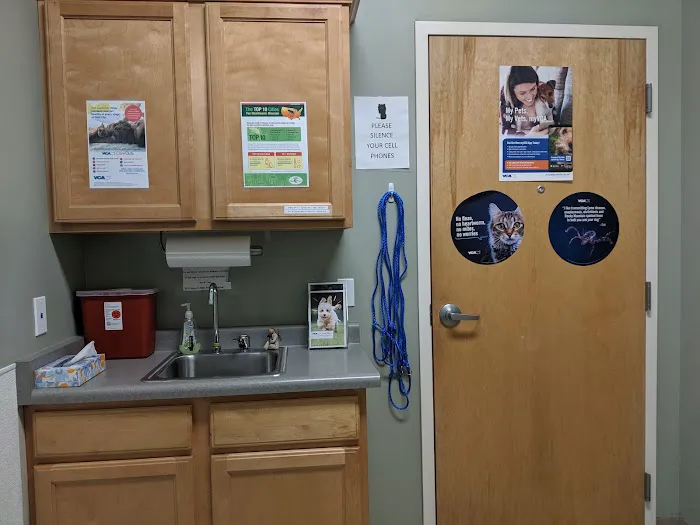 VCA Oquirrh Hills Animal Hospital 7