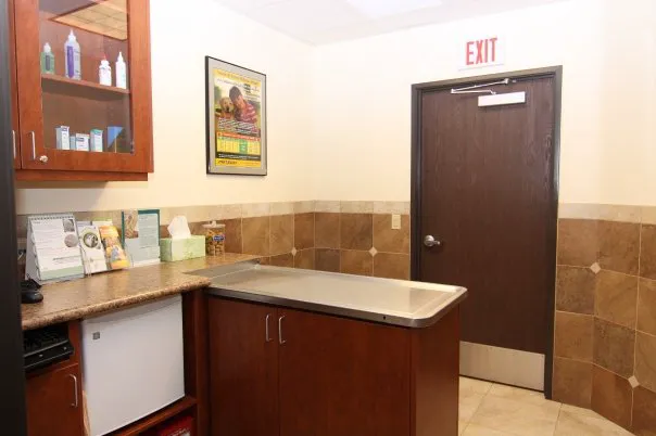 Craig Road Animal Hospital 8