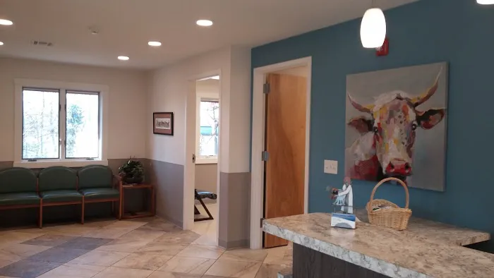 Mainland Veterinary Hospital 12