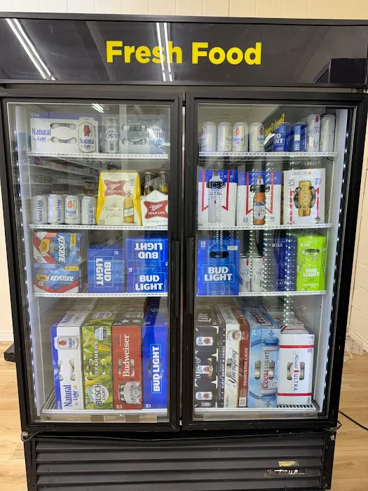 Main Street Tobacco Vape and Beer 12