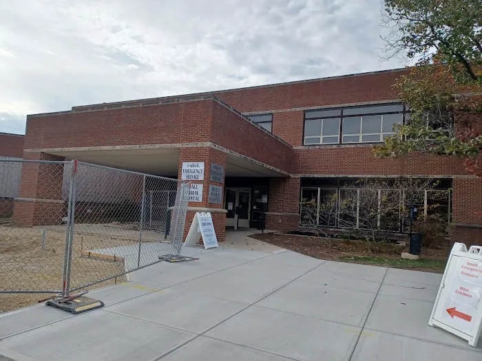 Purdue University Small Animal Hospital 12