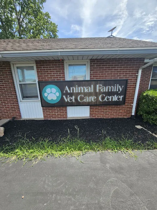 Animal Family Vet Pet Care LLC/(formerly Lakeside Veterinary Clinic) 12