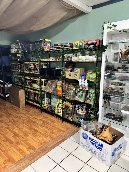 Smoky Mountain Exotic Pets 12