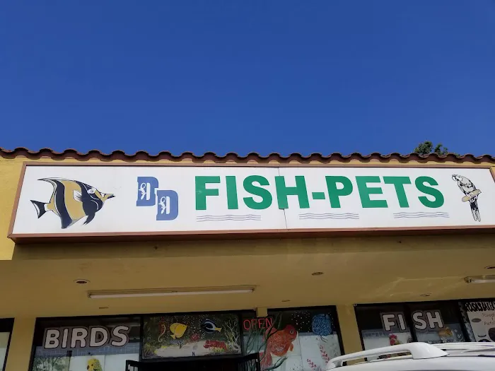 D D Fish & Pets 12