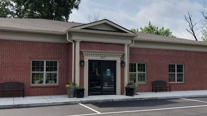 Pewee Valley Veterinary Center 12