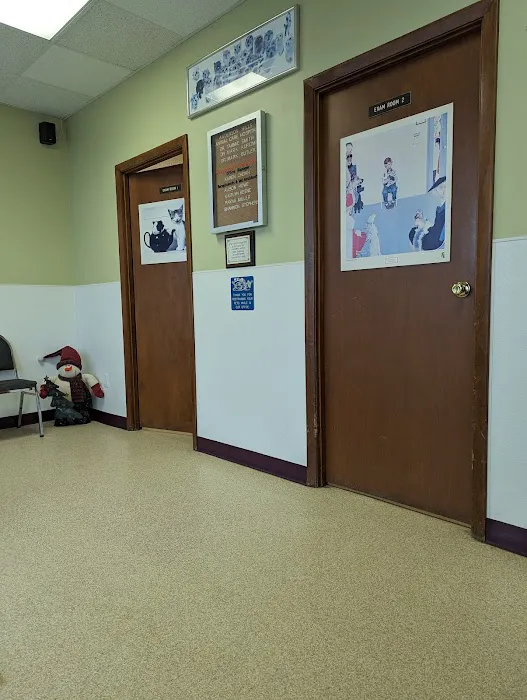 Anderson Hills Animal Care Hospital 12
