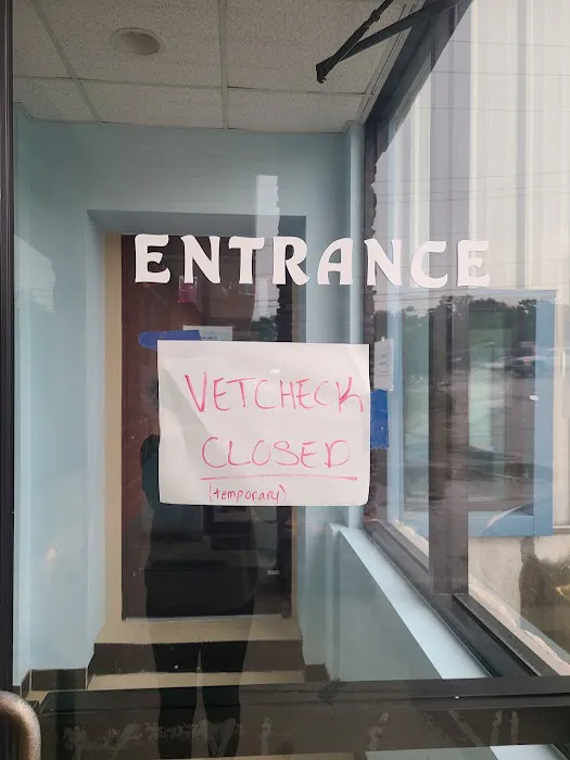 VetCheck Pet Urgent Care - Beechmont 12