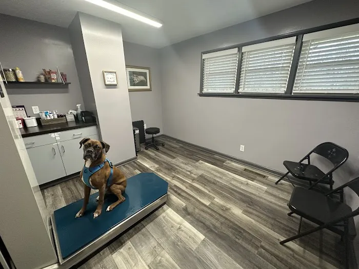 THE Grove City Veterinary Hospital 12