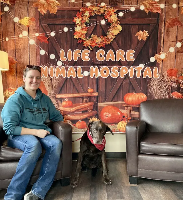 Life Care Animal Hospital 12