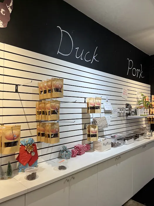 Doggie’s Deli 12