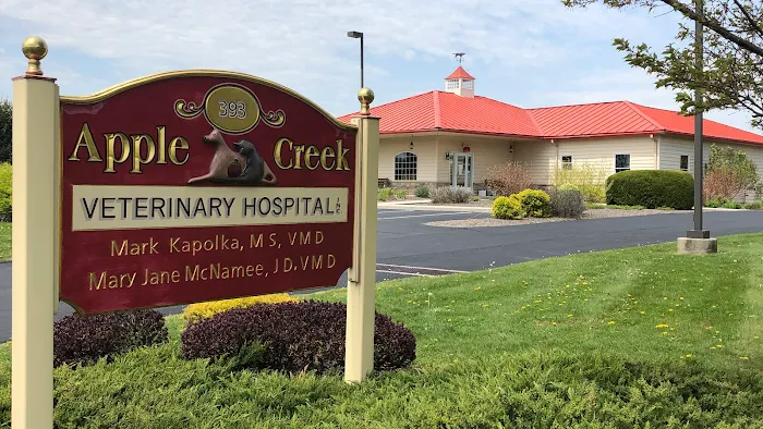 Apple Creek Veterinary Hospital 12
