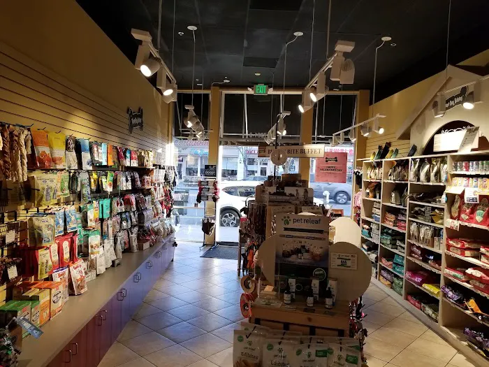 Three Dog Bakery Encino 12