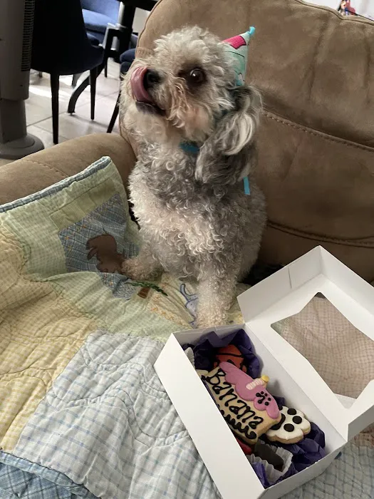 Three Dog Bakery Encino 12