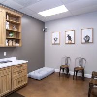 Warm & Fuzzy Veterinary Center ico