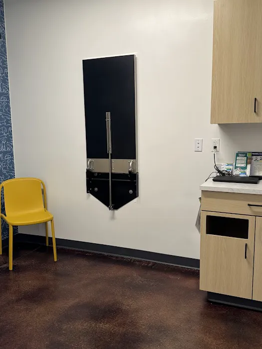 Thrive Pet Healthcare - Frederick 12