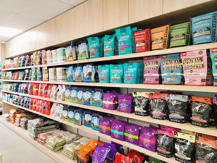 Healthy Furs - Natural Pet Store 12