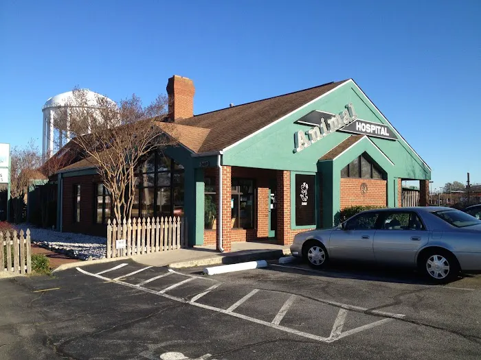 VCA Portsmouth Animal Hospital 8