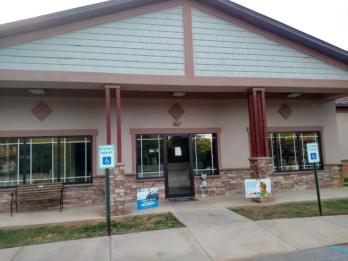 Chapin Veterinary Care Center 12