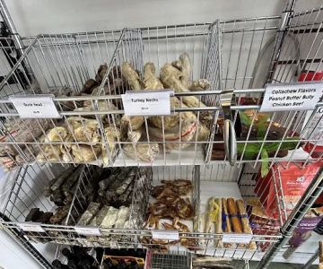 Original Paw Pleasers Dog Bakery