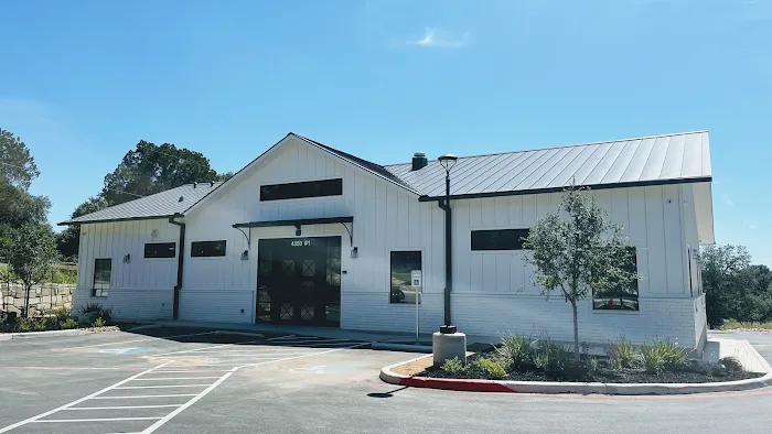 Heritage Oaks Animal Hospital 7