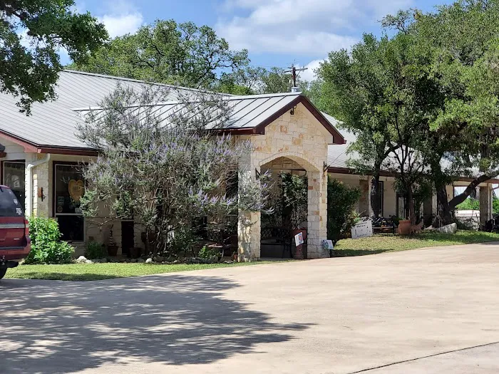 Hooves & Paws Veterinary Clinic 12