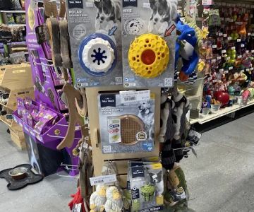 Jones Pet Outlet