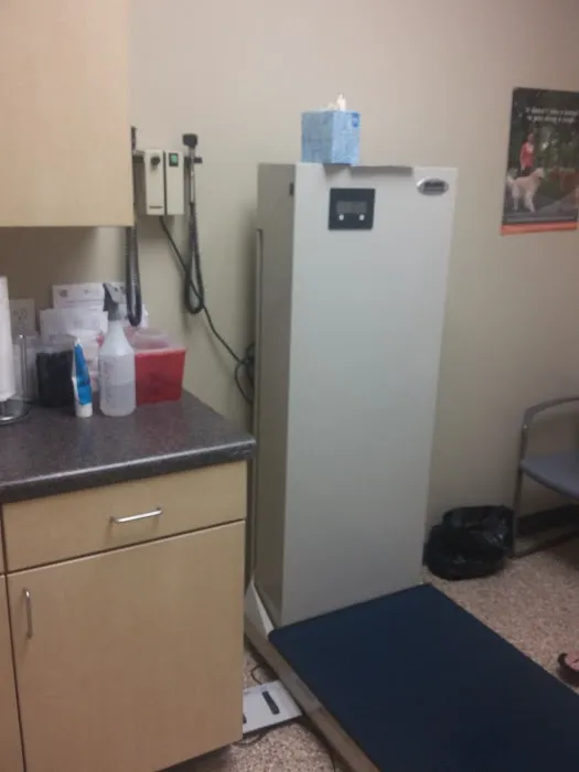 Scotts Creek Animal Hospital: Dr. James Cartner 8