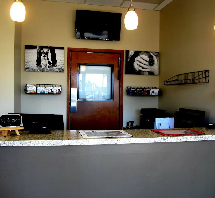 Burlingame Veterinary Clinic 12