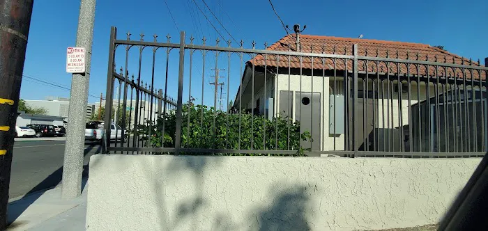Primary Care Animal Hospital - Bixby Knolls 12
