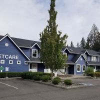 Petcare Hospital & Wellness Center, A Thrive Pet Healthcare Partner ico