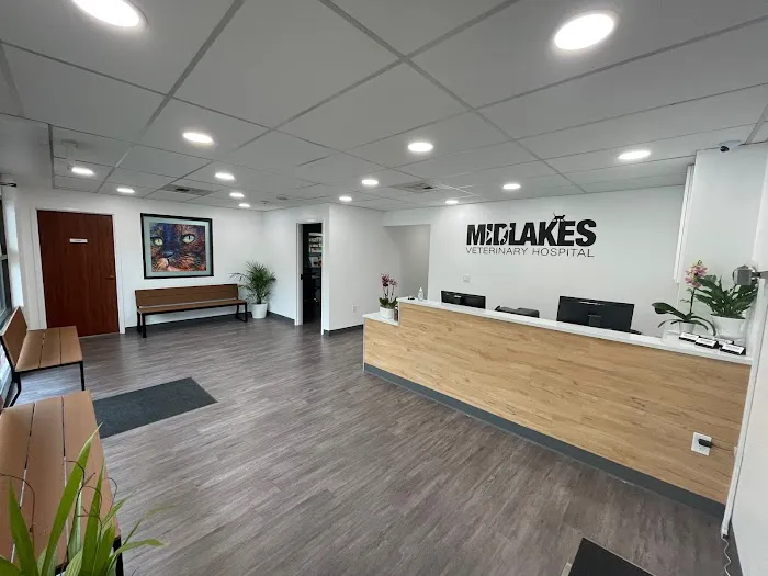 Midlakes Veterinary Hospital 12