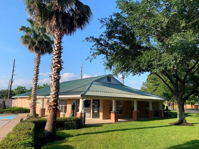 Copperfield Animal Clinic 12