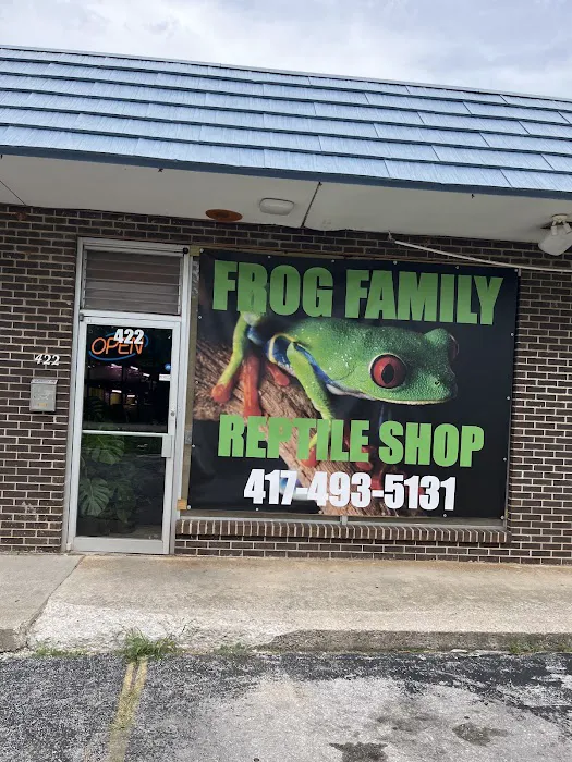 Frog Family Reptile Shop 2