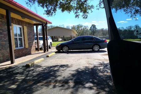 Clay Road Animal Clinic