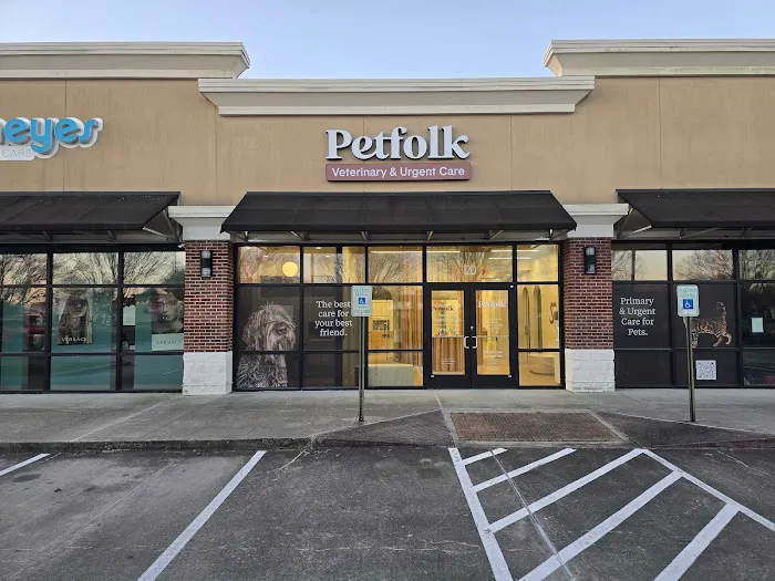 Petfolk Veterinary & Urgent Care - Pearland 12