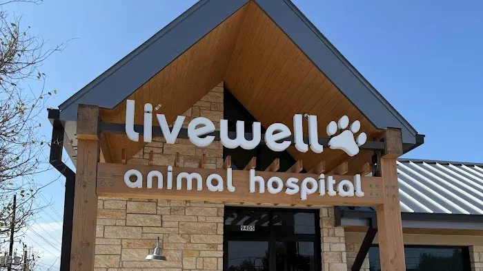Livewell Animal Hospital of Cypress 8