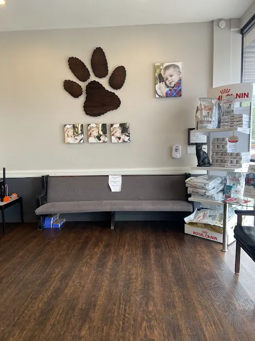 Vanguard Veterinary Clinic - Cypress 12