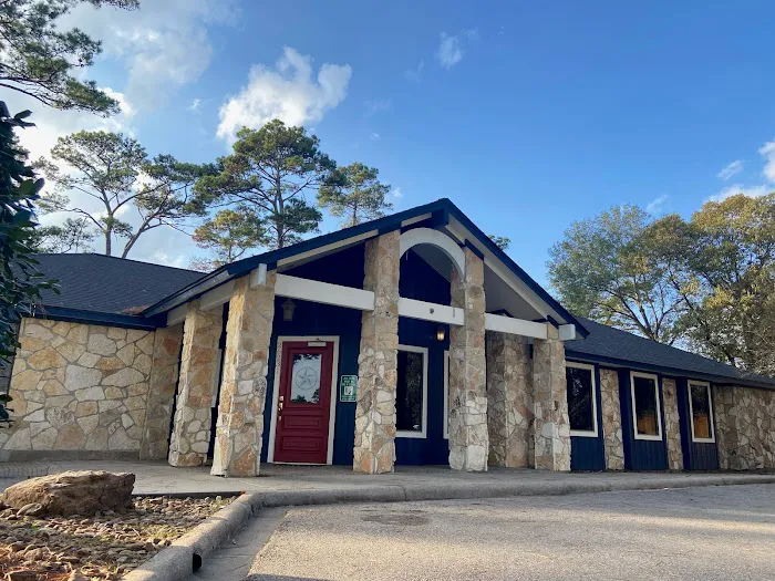 Woodlands Creek Animal Hospital 12